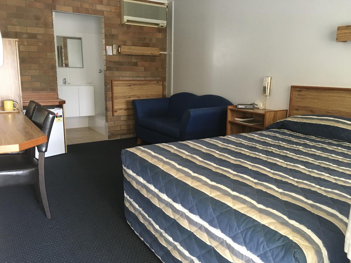 סטאנטהורפה Granite Belt Motel מראה חיצוני תמונה